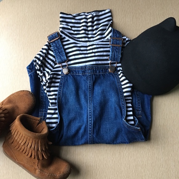 GAP Other - Girls GAP denim overall dress size S